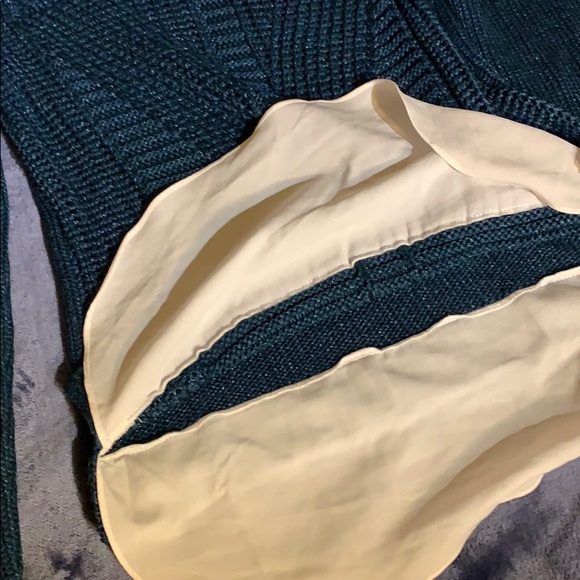 Calvin Klein Sweater - Picture 3 of 3